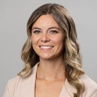 Nathalie Warner's Instagram, Twitter & Facebook