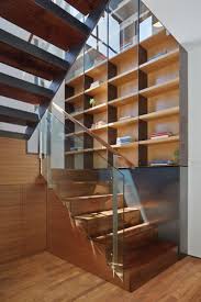 Kaca adalah salah satu dari bahan bangunan yang sangat dibutuhkan untuk tampilan interior dan eksterior rumah. 32 Railing Tangga Kaca Minimalis Stainless Steel Tempered