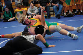 Wrestling: Husky girls second at Cascadia tourney; boys team fourth