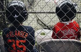 Players refine their swing in one of 14 batting cages equipped with baseball and softball pitching machines by jugs and home plate. On Deck Batting Cages Long Beach California