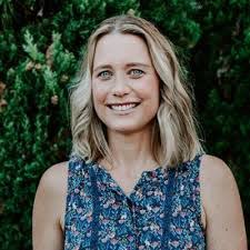 Josie Vidal's Instagram, Twitter & Facebook