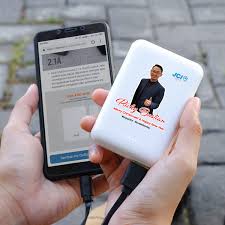 Ingin Souvenir Atau Merchandise Yang Tidak Biasa Kenapa Tidak Coba Dengan Souvenir Power Bank Custom Anda Bisa Memilih Merchandise Atau Souve Di 2020 Usb Produk Trim