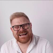 John Kennett's Instagram, Twitter & Facebook