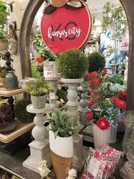 Decor Showroom Olathe Home Decor In 2020 Showroom Decor Decor Home Decor
