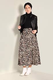 Alvina Leopar Desenli Tesettur Etek Modelleri Moda Tesettur Giyim Moda Etek Modelleri Etek