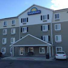 Guests can enjoy a pool and free breakfast, which have made this a popular choice among travelers visiting erie. Working At Days Inn Glassdoor
