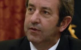 Julio Cobos: educación, el único camino