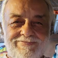 Does anyone have pictures of the inside of Lamberts bar?