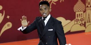 Pour un retraité qui perçoit une pension de base mensuelle de 1000 euros, cette hausse sera de 9 euros par mois, soit 108 euros par an. Cameroun Le Footballeur Samuel Eto O Prend Sa Retraite Jeune Afrique