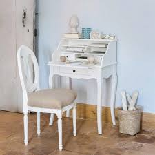 17 Facons D Utiliser Les Paniers Deco Pour Le Rangement Deco Rangement Meuble Maison Du Monde Interieur Maison De Campagne