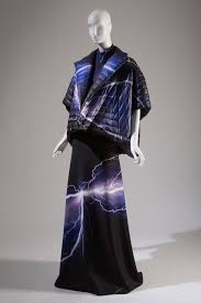 Nature S Relationship To Fashion Is Explored In A New Show At The Museum At Fit Vogue