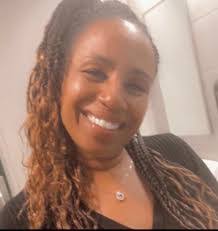 Dionne Ray's Instagram, Twitter & Facebook