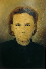 I posted another picture of this family with out the last name. Here is  another picture of them. Henry Brown and wife Sarah Woodring, with her  kids, his kids, their kids.