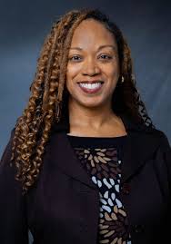 It's time for another TNTalks episode!! ⬇️⬇️⬇️⬇️ ✨ The COVID-19 Transfer  Experience ✨ In this episode of TNTalks, Emily Kittrell from the National  Institute for the Study of Transfer Students checks in