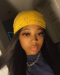 Rae Leverne (@umwenotfriends) • Instagram photos and videos