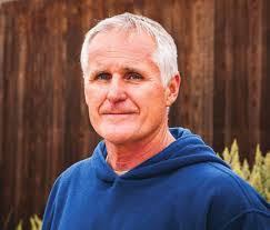 Gerald Duarte's Instagram, Twitter & Facebook