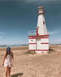 We have great entertainment, lake michigan beaches, shopping, restaurants, nature and bike trails, casinos, golf, antiques, art galleries, farm markets and much more. Beaches Harbor Country Chamber Of Commerce Mi