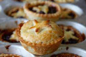 Traditional Mince Pies Gemma S Bigger Bolder Baking Recipe Mince Pies Mince Pies Christmas Food Processor Recipes