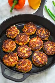 This Easy Salmon Patty Recipe Is Definitely A Keeper Made With Canned Salmon And Simple Ingredients You Salmon Patties Recipe Easy Salmon Cook Frozen Salmon