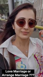 New Beach House Trish wit frds ❤️ @trishakrishnan #trisha #poornimatrisha