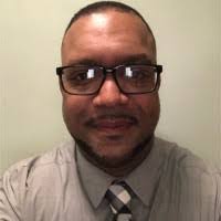 Sandy Wing's Instagram, Twitter & Facebook