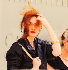 Why Is Ever Random Picture Of You Look Like It S A Photoshoot What Are You Karen Gillan Bionic Woman Karen