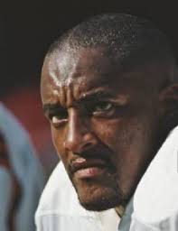 Celebrities with middle name: Lance