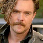 L'arme fatale en streaming gratuit vf vostfr vo. L Arme Fatale Annulee Pas De Saison 4 Pour La Serie De La Fox Purebreak