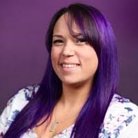 Julie Benitez's Instagram, Twitter & Facebook