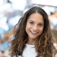 Natasha Roche's Instagram, Twitter & Facebook