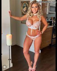 SapphireRose  sapphireblu07  u75373209 Nude Leaks OnlyFans Photo 13 -  Leaked Models