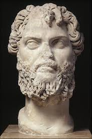 SELECCIONES... RETRATOS DE EMPERADORES (X)