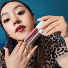 Mis nuevos labiales favoritos 💋❤️‍🔥 Deep Love y Súper star 💄 . . .  #farmasimx #lip #lipcombo #hack #makeup #farmasi #farmasiItalia #farmasiusa  #labios #labiosrojos #maquillaje