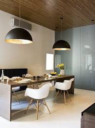 Auf Einmal Stosst Man Auf Eine Modetendenz Welche Sich Super Schnell Um Die Ganze Welt Der Pendelleuchten Im Es Esszimmer Modern Esszimmerlampe Esstisch Modern