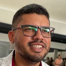 Leonardo Amaral Araujo (@leodpara)