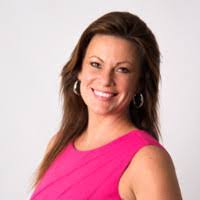 Sarah Monteith's Instagram, Twitter & Facebook