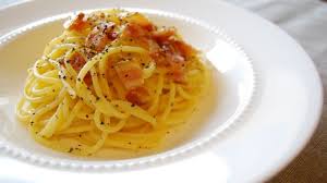 Italian Spaghetti Carbonara History And Official Recipe Mangia Magna Italian Recipes Authentic Famous Italian Dishes Recipes
