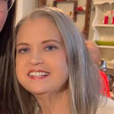 Do diamond painting artists use stretch bars?