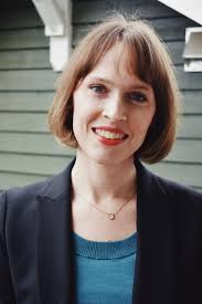 Julie Birch's Instagram, Twitter & Facebook