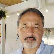 Hi everyone! I'm a Norwegian journalist working