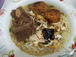 Tapi sambal kicap hari ini, saya sediakan mengikut resepi yang dikongsi oleh feeza. Resepi Bihun Soto Sambal Kicap Versi Ringkas Resepi My