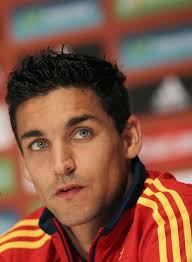 Pin By Daniela Sarmiento On More Quotes Jesus Navas Soccer Players Soccer