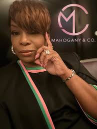 It's photoshoot day! Join me in unveiling the Mahogany 2025 Theme: The Era  of Elegance! See you next year, my loves! 😘💗💚