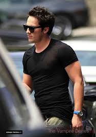 002 Jpg Clique Na Imagem Para Fechar A Janela Michael Trevino Ian Somerhalder Vampire Diaries Vampire Diaries