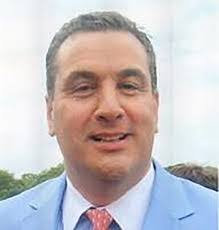 Peter Clements's Instagram, Twitter & Facebook