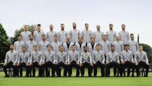 Approvata nuova formula coppa italia. Italia La Divisa Armani Omaggio A Bearzot Ecco Perche La Gazzetta Dello Sport
