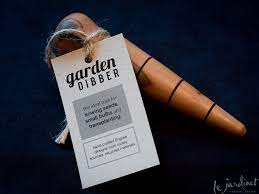 The widger removes the seedling and the dibber makes a hole in the compost for it to be placed into. Garden Dibbers Row Markers Le Jardinet