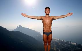 Matty lee and thomas daley of team great britain pose with their gold medals during the medal presentation for the men's synchronised 10m platform final on day three of the tokyo 2020 olympic games at tokyo aquatics centre on july 26, 2021 in tokyo. Tom Daley Fails To Secure Rio Olympics Gold Gay Nation