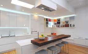 100 Idee Di Cucine Moderne Con Elementi In Legno Design Rustico Da Cucina Progetti Di Cucine Cucine Contemporanee