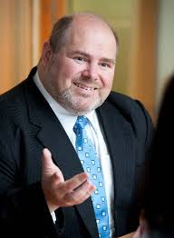 Uncover the latest trends and best practices of the four core stages under  e-commerce. From online store platform, cross-border